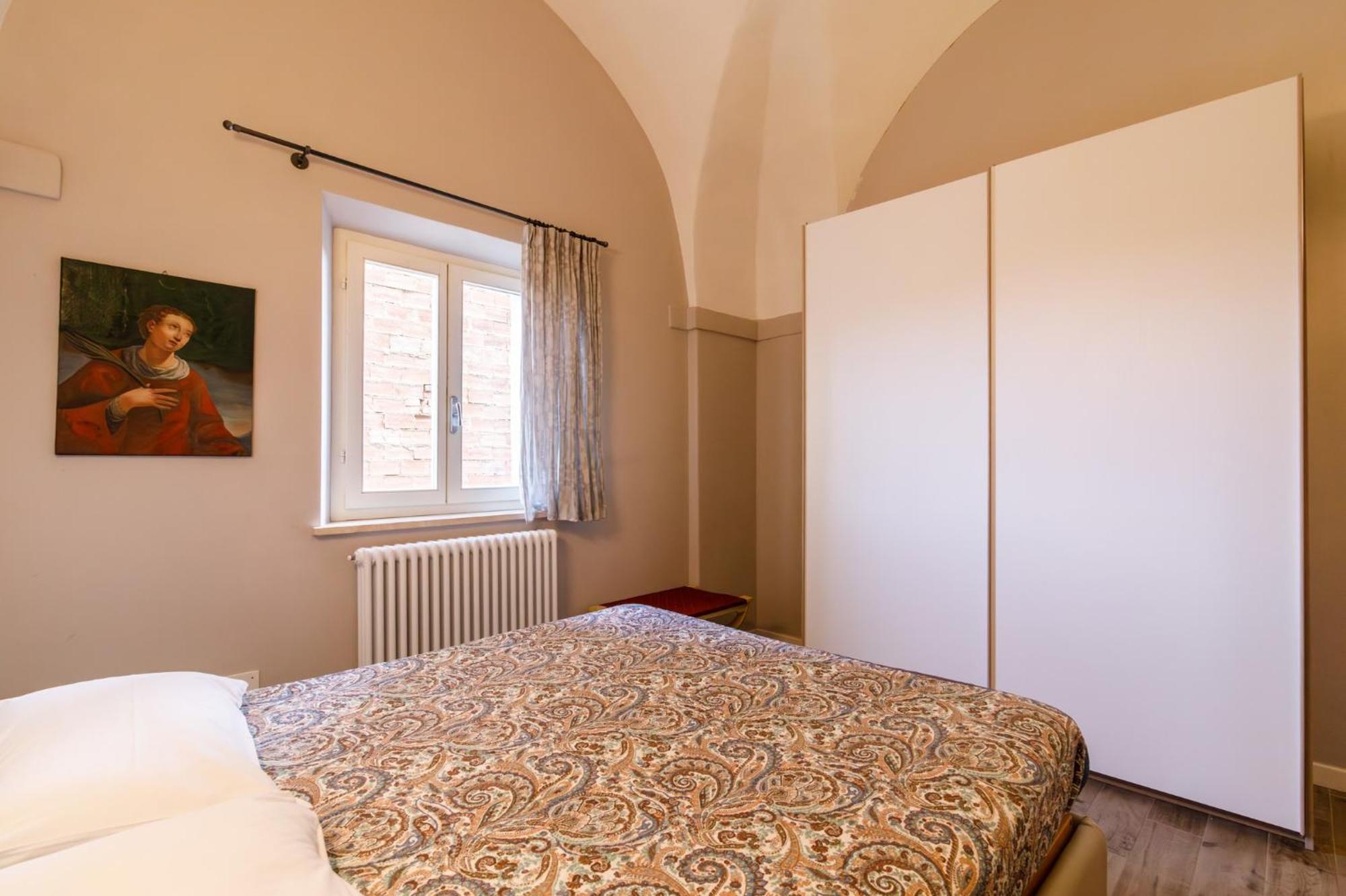 Porta Romana Elegant Apartments With Private Parking! Siena Eksteriør bilde